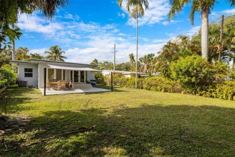1812 SW 9th Avenue Fort Lauderdale FL 33315