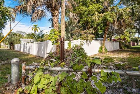 1812 SW 9th Avenue Fort Lauderdale FL 33315