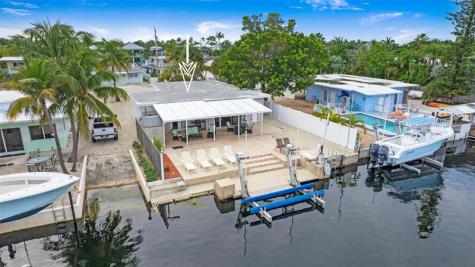 132 Gardenia Tavernier FL 33070