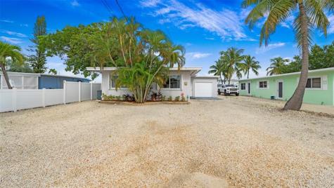 132 Gardenia Tavernier FL 33070
