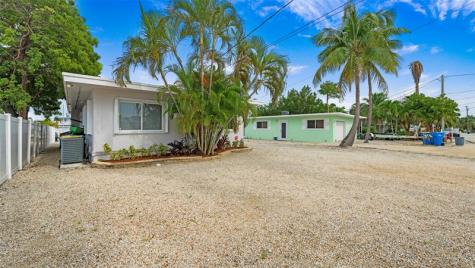 132 Gardenia Tavernier FL 33070