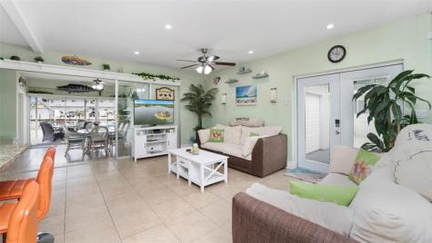 132 Gardenia Tavernier FL 33070