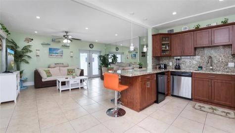132 Gardenia Tavernier FL 33070