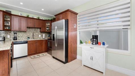 132 Gardenia Tavernier FL 33070