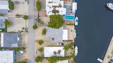 132 Gardenia Tavernier FL 33070