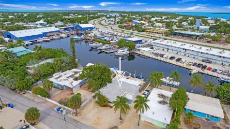 132 Gardenia Tavernier FL 33070