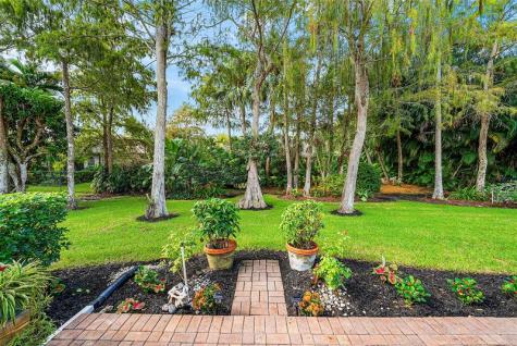 153 Kapok Crescent Royal Palm Beach FL 33411