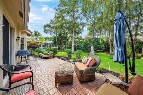 153 Kapok Crescent Royal Palm Beach FL 33411