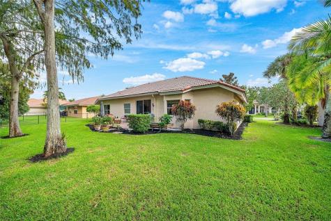 153 Kapok Crescent Royal Palm Beach FL 33411