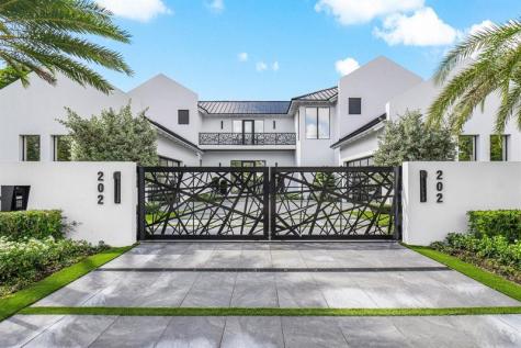 202 NW 7th Street Delray Beach FL 33444