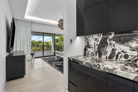 202 NW 7th Street Delray Beach FL 33444