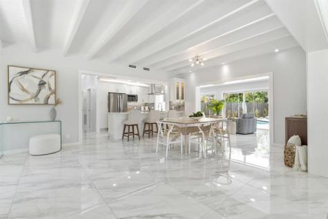 3021 NE 23rd Avenue Lighthouse Point FL 33064