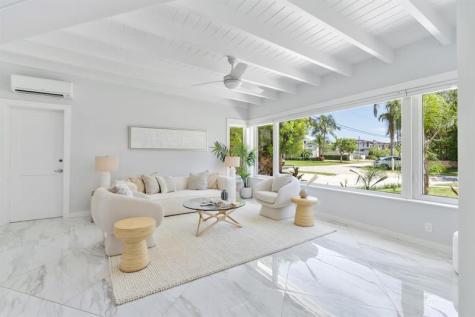 3021 NE 23rd Avenue Lighthouse Point FL 33064