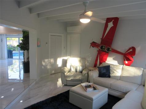 3021 NE 23rd Avenue Lighthouse Point FL 33064