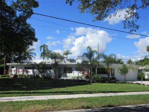 3021 NE 23rd Avenue Lighthouse Point FL 33064