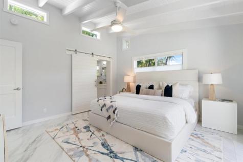 3021 NE 23rd Avenue Lighthouse Point FL 33064