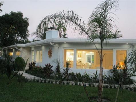 3021 NE 23rd Avenue Lighthouse Point FL 33064
