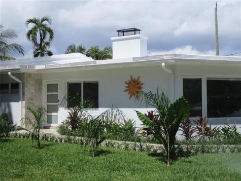 3021 NE 23rd Avenue Lighthouse Point FL 33064
