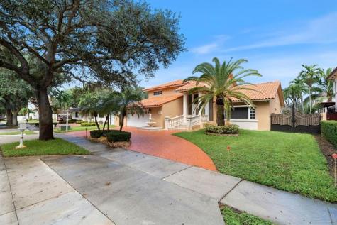8235 NW 164th Street Miami Lakes FL 33016