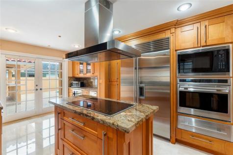 8235 NW 164th Street Miami Lakes FL 33016