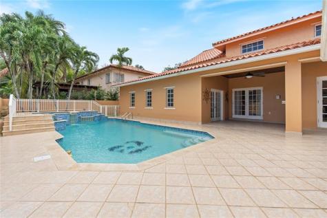 8235 NW 164th Street Miami Lakes FL 33016