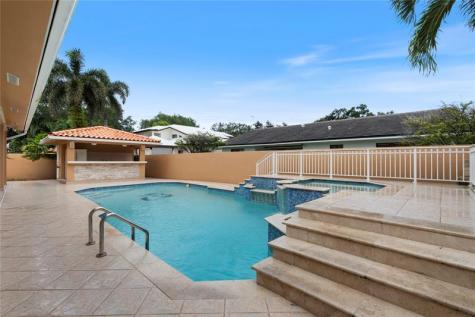 8235 NW 164th Street Miami Lakes FL 33016