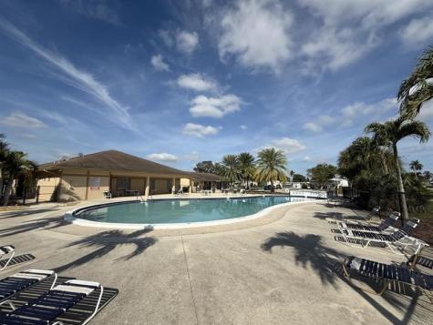 8557 SW 15th Court Davie FL 33324