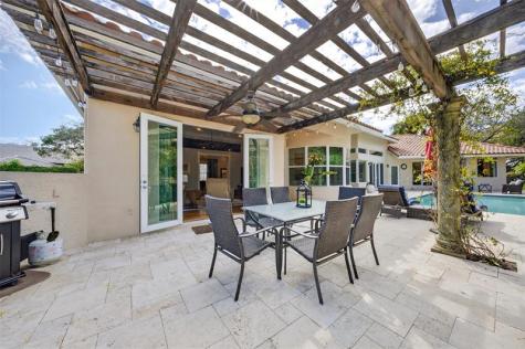 6515 NW 95th Lane Parkland FL 33076