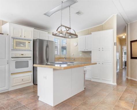 1911 SW 87th Terrace Davie FL 33324