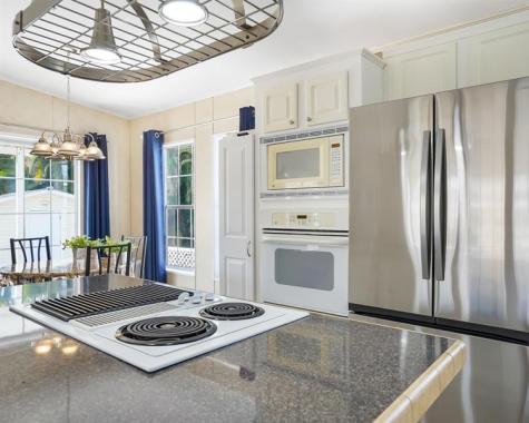 1911 SW 87th Terrace Davie FL 33324