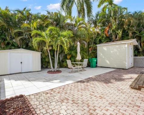1911 SW 87th Terrace Davie FL 33324