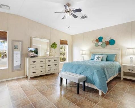 1911 SW 87th Terrace Davie FL 33324
