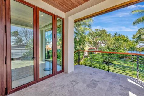 815 Idlewyld Drive Fort Lauderdale FL 33301