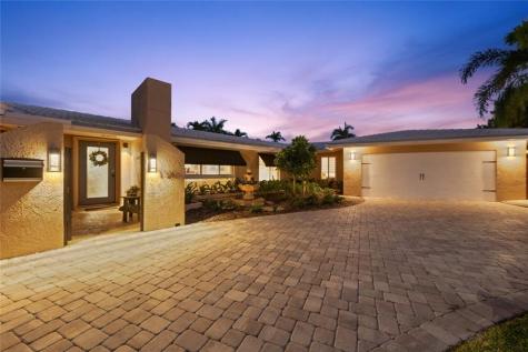 1500 NE 24th Street Wilton Manors FL 33305