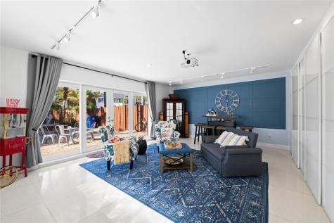 1500 NE 24th Street Wilton Manors FL 33305