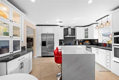 1500 NE 24th Street Wilton Manors FL 33305