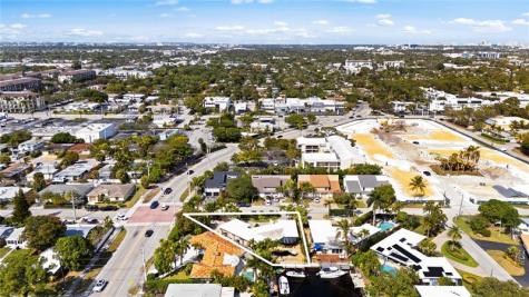 1500 NE 24th Street Wilton Manors FL 33305