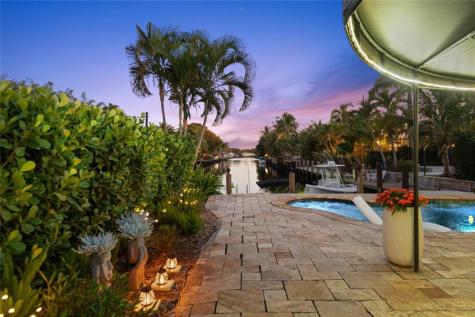 1500 NE 24th Street Wilton Manors FL 33305