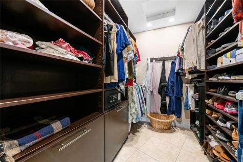 1500 NE 24th Street Wilton Manors FL 33305
