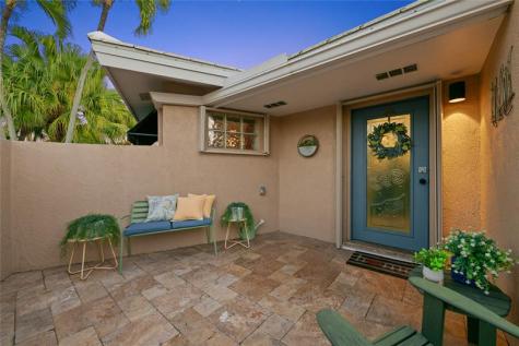 1500 NE 24th Street Wilton Manors FL 33305