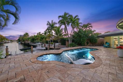 1500 NE 24th Street Wilton Manors FL 33305