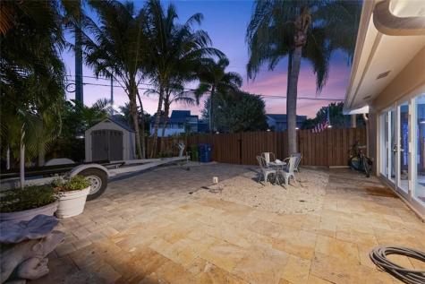 1500 NE 24th Street Wilton Manors FL 33305