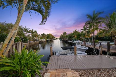 1500 NE 24th Street Wilton Manors FL 33305