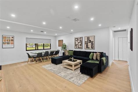 1561 SW 23rd Avenue Fort Lauderdale FL 33312