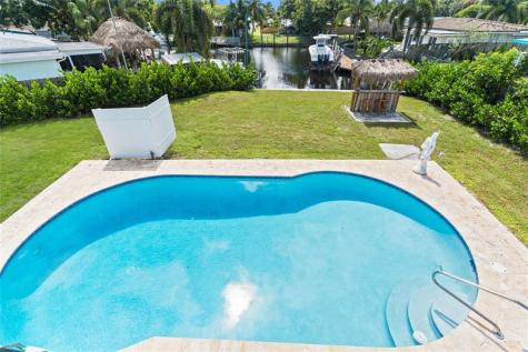 1561 SW 23rd Avenue Fort Lauderdale FL 33312