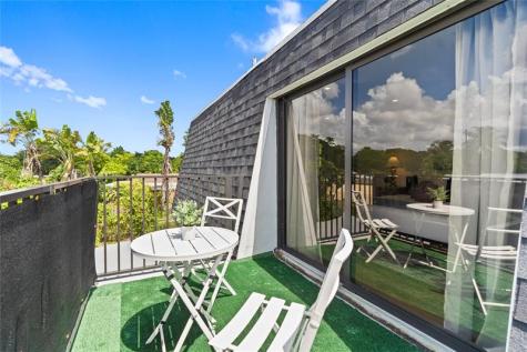 1561 SW 23rd Avenue Fort Lauderdale FL 33312