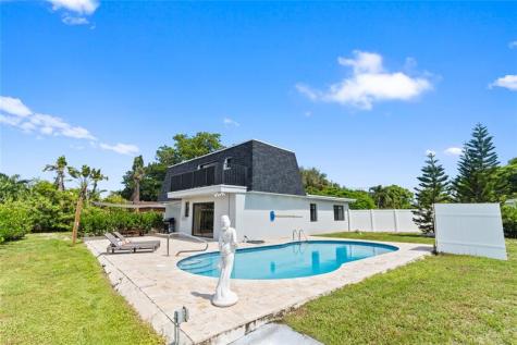 1561 SW 23rd Avenue Fort Lauderdale FL 33312