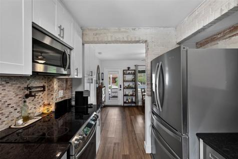 270 NE 42nd Court Oakland Park FL 33334