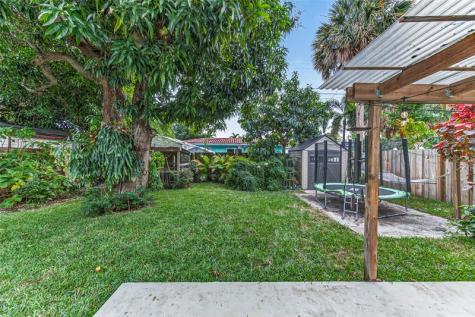270 NE 42nd Court Oakland Park FL 33334