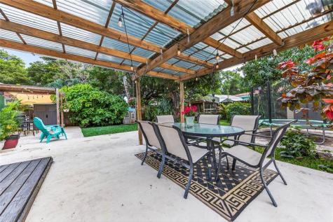 270 NE 42nd Court Oakland Park FL 33334